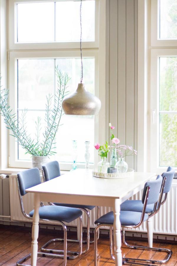 In De Witte Handt Midsland Ngoại thất bức ảnh